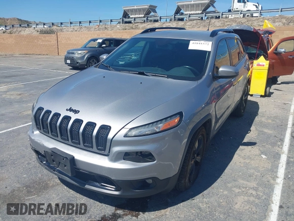 2016 Jeep Cherokee Latitude with VIN 1C4PJMCS4GW170322, listed as a IAAI auction lot 41841572 with 112,884 mi miles and . Bid and sale history available at carsss.com. Image 17.
