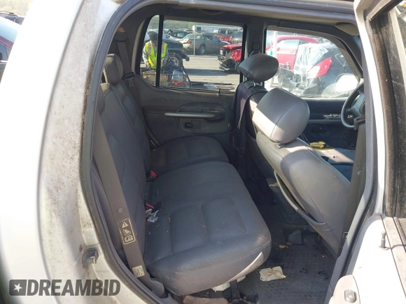2002 Ford Explorer Sport Trac Value с VIN 1FMZU67E32UC24662, выставлен на аукционе IAAI как лот 41986274 с пробегом 135 613 миль миль и . История ставок и продаж доступна на DreamBid. Изображение 8.