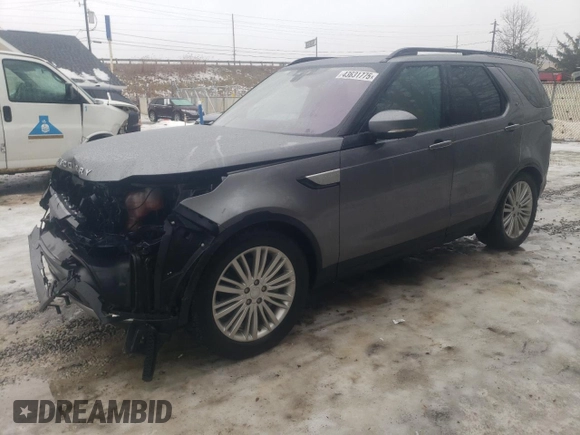 2020 Land Rover Discovery HSE Luxury with VIN SALRT2RV6L2426737, listed as a Copart auction lot 43631775 with 78,189 mi miles and Salvage Title. Bid and sale history available at carsss.com. Image 1.