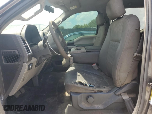 2015 Ford F-150 XL z VIN 1FTEW1CP6FFC47449, wystawiony jako Copart lot #62264865 z przebiegiem 185 806 mil mil oraz Czysty tytuł • Clean title. Historia ofert i sprzedaży dostępna na DreamBid. Obrazek 7.