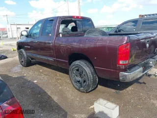 2005 Dodge Ram 1500 SLT with VIN 1D7HA18DX5J572228, listed as a IAAI auction lot 41765807 with 264,295 mi miles. Bid and sale history available at carsss.com. Image 3.