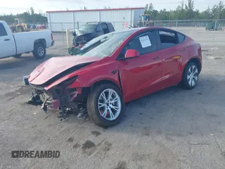 2021 Tesla Model Y Long Range z VIN 5YJYGAEE3MF184396, wystawiony jako IAAI lot #42321116 z przebiegiem Nie podano mil oraz . Historia ofert i sprzedaży dostępna na DreamBid. Obrazek 6.