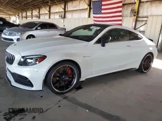 2021 Mercedes-Benz C z VIN W1KWJ8HB8MG093557, wystawiony jako Copart lot #60928965 z przebiegiem Nie podano mil oraz Szkoda całkowita • Salvage title. Historia ofert i sprzedaży dostępna na DreamBid. Obrazek 1.