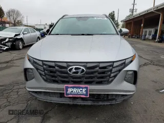 2023 Hyundai Tucson SEL z VIN 5NMJBCAE1PH195028, wystawiony jako Copart lot #53737085 z przebiegiem 61 640 mil mil oraz Szkoda całkowita • Salvage title. Historia ofert i sprzedaży dostępna na DreamBid. Obrazek 5.