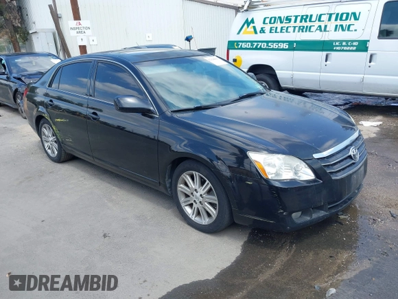 2006 Toyota Avalon XL with VIN 4T1BK36B26U134180, listed as a IAAI auction lot 42128863 with 162,177 mi miles. Bid and sale history available at carsss.com. Image 1.