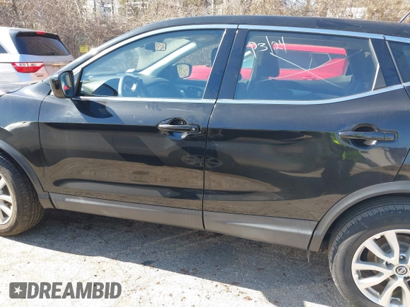 2020 Nissan Rogue S z VIN JN1BJ1CW1LW368414, wystawiony jako IAAI lot #41954754 z przebiegiem 65 367 mil mil oraz . Historia ofert i sprzedaży dostępna na DreamBid. Obrazek 14.