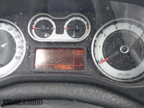 2014 FIAT 500L Trekking with VIN ZFBCFADH2EZ007992, listed as a IAAI auction lot 41660545 with 177,863 mi miles and . Bid and sale history available at DreamBid. Image 15.