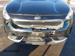2018 Kia Niro LX with VIN KNDCB3LC4J5160871, listed as a IAAI auction lot 41431179 with 94,301 mi miles. Bid and sale history available at carsss.com. Image 6.