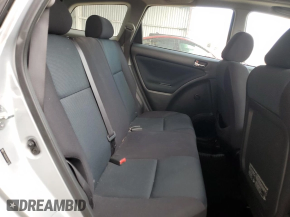 2006 Toyota Matrix STD z VIN 2T1KR30E56C621826, wystawiony jako Copart lot #58933755 z przebiegiem 117 397 mil mil oraz Szkoda całkowita • Salvage title. Historia ofert i sprzedaży dostępna na DreamBid. Obrazek 10.