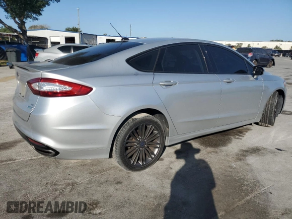 2014 Ford Fusion SE with VIN 3FA6P0H95ER323465, listed as a Copart auction lot 55121205 with 152,443 mi miles and Salvage Title. Bid and sale history available at carsss.com. Image 3.