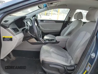 2016 Hyundai Sonata Hybrid SE with VIN KMHE24L19GA016614, listed as a Copart auction lot 89388265 with 136,028 mi miles and Salvage Title. Bid and sale history available at carsss.com. Image 7.