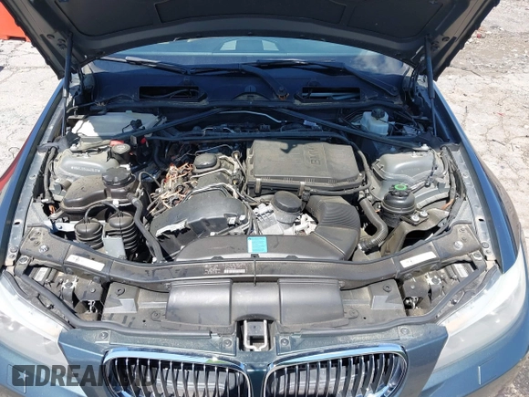 2010 BMW 3 Series 335i xDrive with VIN WBAPL3C54AA408430, listed as a IAAI auction lot 42182677 with 75,163 mi miles and . Bid and sale history available at DreamBid. Image 10.