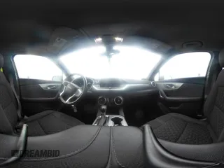 2020 Chevrolet Blazer LT z VIN 3GNKBHRS1LS547370, wystawiony jako IAAI lot #41576255 z przebiegiem 79 254 mil mil oraz . Historia ofert i sprzedaży dostępna na DreamBid. Obrazek 23.