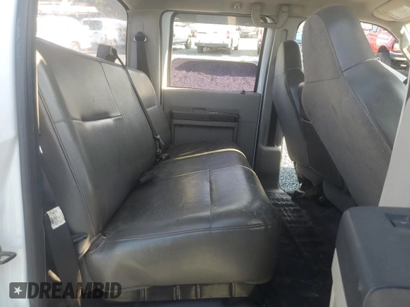 2010 Ford F-250 XL with VIN 1FTSW2A59AEA19292, listed as a Copart auction lot 68735244 with 106,646 mi miles and Salvage title. Bid and sale history available at DreamBid. Image 10.