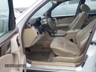 1997 Mercedes-Benz E-Class with VIN WDBJF55F4VA424262, listed as a IAAI auction lot 41462993 with 1 mi miles. Bid and sale history available at carsss.com. Image 5.