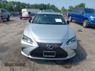 2019 Lexus ES 350 with VIN 58ABZ1B17KU040330, listed as a IAAI auction lot 42448444 with 86,126 mi miles and . Bid and sale history available at DreamBid. Image 12.