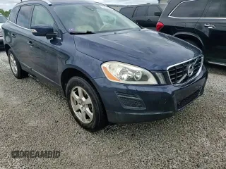 2012 Volvo XC60 3.2L с VIN YV4952DZ3C2309870, выставлен на аукционе Copart как лот 52700555 с пробегом 108 474 миль миль и На запчасти • Non repairable. История ставок и продаж доступна на DreamBid. Изображение 14.