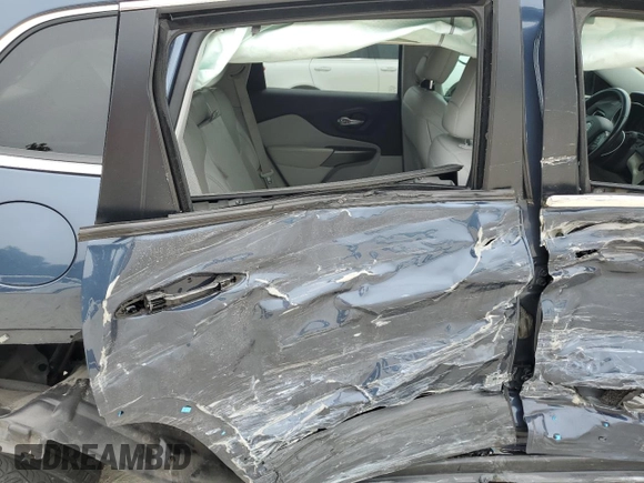 2019 Jeep Cherokee Limited with VIN 1C4PJLDX9KD470978, listed as a Copart auction lot 55877405 with 89,408 mi miles and Non repairable. Bid and sale history available at DreamBid. Image 11.