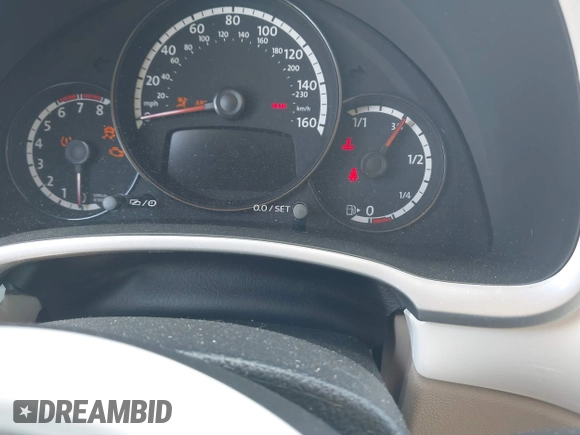 2013 Volkswagen Beetle 2.5L w/Sun с VIN 3VWJP7AT2DM659280, выставлен на аукционе IAAI как лот 42165515 с пробегом Не указан миль и . История ставок и продаж доступна на DreamBid. Изображение 16.