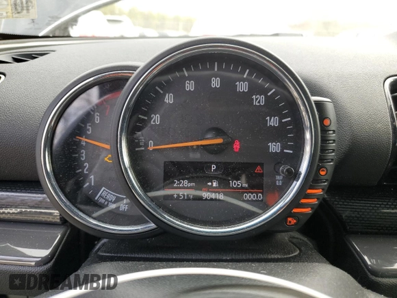 2017 MINI Clubman Cooper S with VIN WMWLU5C57H2E82584, listed as a Copart auction lot 48861365 with 90,418 mi miles and Salvage Title. Bid and sale history available at DreamBid. Image 9.