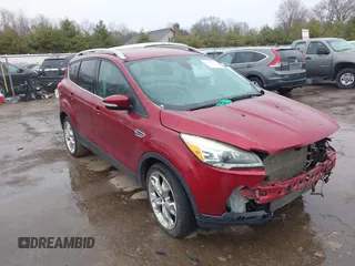 2014 Ford Escape Titanium с VIN 1FMCU0J96EUD93271, выставлен на аукционе IAAI как лот 41978607 с пробегом 196 733 миль миль и . История ставок и продаж доступна на DreamBid. Изображение 1.