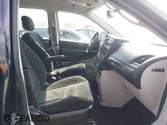 2016 Dodge Grand Caravan SE with VIN 2C4RDGBG9GR170467, listed as a IAAI auction lot 41646873 with 158,643 mi miles and . Bid and sale history available at DreamBid. Image 5.