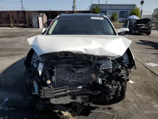 2017 Kia Sorento SXL z VIN 5XYPK4A54HG250891, wystawiony jako Copart lot #57791565 z przebiegiem Nie podano mil oraz Szkoda całkowita • Salvage title. Historia ofert i sprzedaży dostępna na DreamBid. Obrazek 5.