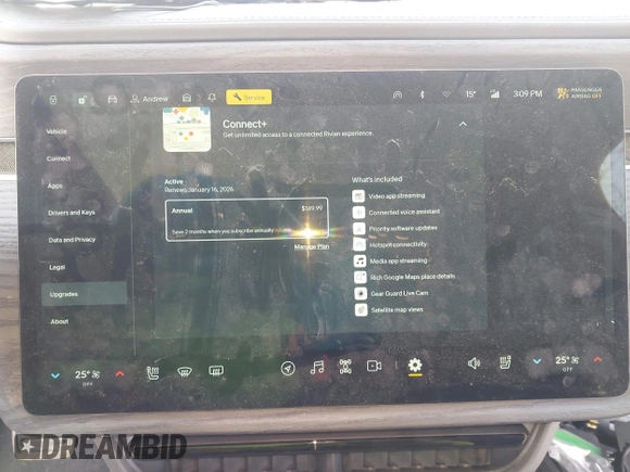 2025 Rivian R1T Adventure z VIN 7FCTGBAAXSN035740, wystawiony jako IAAI lot #41728515 z przebiegiem 3 773 mil mil oraz . Historia ofert i sprzedaży dostępna na DreamBid. Obrazek 14.