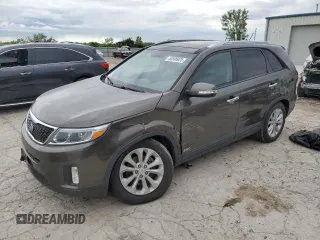 2014 Kia Sorento EX with VIN 5XYKUDA72EG532996, listed as a Copart auction lot 55595025 with 156,438 mi miles and Salvage title. Bid and sale history available at DreamBid. Image 1.