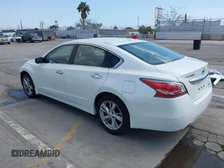 2014 Nissan Altima 2.5 S with VIN 1N4AL3AP7EC274865, listed as a IAAI auction lot 41916052 with 113,687 mi miles. Bid and sale history available at carsss.com. Image 3.