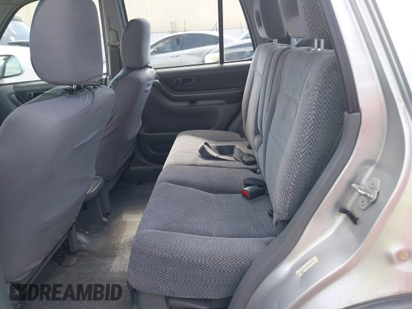 1998 Honda CR-V EX with VIN JHLRD1865WC074566, listed as a IAAI auction lot 42051977 with 233,133 mi miles. Bid and sale history available at carsss.com. Image 8.