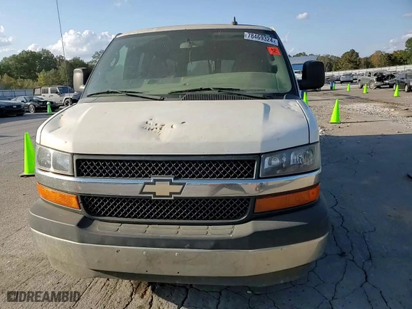 2017 Chevrolet Express Passenger LT with VIN 1GAZGPFG1H1337744, listed as a Copart auction lot 78469324 with 206,575 mi miles and Salvage Title. Bid and sale history available at carsss.com. Image 12.