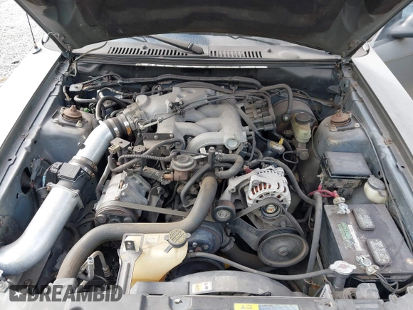 2001 Ford Mustang Standard z VIN 1FAFP40461F182730, wystawiony jako IAAI lot #41597721 z przebiegiem 160 132 mil mil oraz . Historia ofert i sprzedaży dostępna na DreamBid. Obrazek 10.