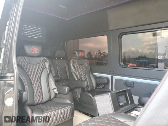 2018 Mercedes-Benz Sprinter with VIN 8BRPE7CD2JE159564, listed as a Copart auction lot 85987274 with 39,525 mi miles and Salvage Title. Bid and sale history available at DreamBid. Image 11.