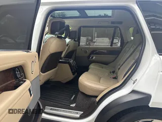 2018 Land Rover Range Rover с VIN SALGS5RE3JA380542, выставлен на аукционе IAAI как лот 42286564 с пробегом 118 541 миль миль и . История ставок и продаж доступна на DreamBid. Изображение 8.