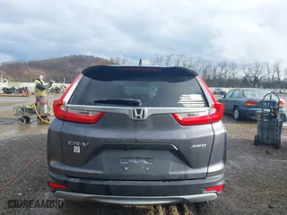 2019 Honda CR-V LX with VIN 5J6RW6H34KL005317, listed as a IAAI auction lot 41225711 with 59,166 mi miles. Bid and sale history available at carsss.com. Image 17.