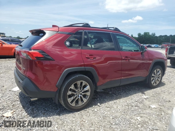 2021 Toyota RAV4 XLE Premium z VIN 2T3C1RFV3MW155693, wystawiony jako Copart lot #61505845 z przebiegiem 22 420 mil mil oraz Szkoda całkowita • Salvage title. Historia ofert i sprzedaży dostępna na DreamBid. Obrazek 3.