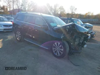 2015 Mercedes-Benz GL-Class GL 450 with VIN 4JGDF6EE4FA455813, listed as a IAAI auction lot 40974045 with 99,541 mi miles. Bid and sale history available at carsss.com. Image 1.