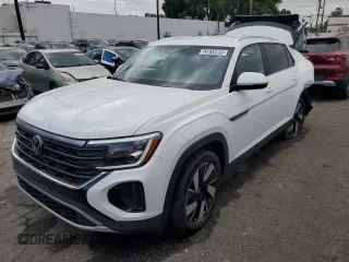 2024 Volkswagen Atlas SE with VIN 1V2WE2CA4RC219534, listed as a Copart auction lot 53915965 with 27,672 mi miles and Salvage title. Bid and sale history available at DreamBid. Image 1.