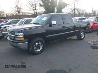 2002 Chevrolet Silverado 1500 LT with VIN 1GCEK19T42E150069, listed as a IAAI auction lot 41401949 with 105,099 mi miles. Bid and sale history available at carsss.com. Image 17.