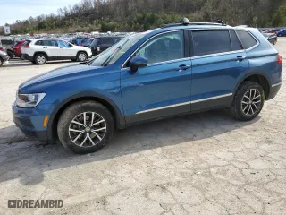 2020 Volkswagen Tiguan SE with VIN 3VV2B7AX3LM020124, listed as a Copart auction lot 49779165 with 55,626 mi miles and Salvage Title. Bid and sale history available at carsss.com. Image 1.