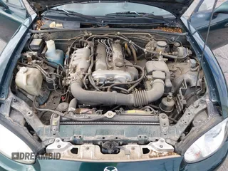 1999 Mazda MX-5 Miata z VIN JM1NB3531X0102955, wystawiony jako IAAI lot #42223214 z przebiegiem Nie podano mil oraz . Historia ofert i sprzedaży dostępna na DreamBid. Obrazek 10.
