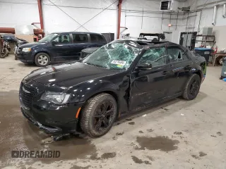 2017 Chrysler 300 S with VIN 2C3CCAGG6HH512600, listed as a Copart auction lot 84276494 with 105,554 mi miles and Salvage Title. Bid and sale history available at DreamBid. Image 1.