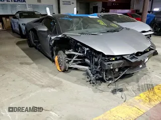 2014 Lamborghini Aventador z VIN ZHWUR1ZD6ELA03035, wystawiony jako Copart lot #66784084 z przebiegiem 23 771 mil mil oraz Szkoda całkowita • Salvage title. Historia ofert i sprzedaży dostępna na DreamBid. Obrazek 11.