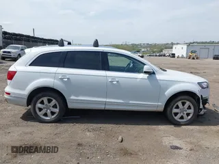 2015 Audi Q7 Premium Plus with VIN WA1LGAFE8FD017092, listed as a IAAI auction lot 42073593 with 105,593 mi miles and . Bid and sale history available at DreamBid. Image 13.