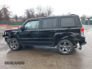 2017 Jeep Patriot Sport with VIN 1C4NJPBA1HD208653, listed as a IAAI auction lot 41864826 with 77,196 mi miles. Bid and sale history available at carsss.com. Image 14.