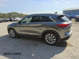 2019 Infiniti QX50 LUXE with VIN 3PCAJ5M19KF123107, listed as a Copart auction lot 49866125 with 131,075 mi miles and Clean Title. Bid and sale history available at carsss.com. Image 2.