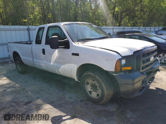 2006 Ford F-250 XL with VIN 1FDSX20546ED86165, listed as a Copart auction lot 53233755 with 241,657 mi miles and Salvage title. Bid and sale history available at DreamBid. Image 4.