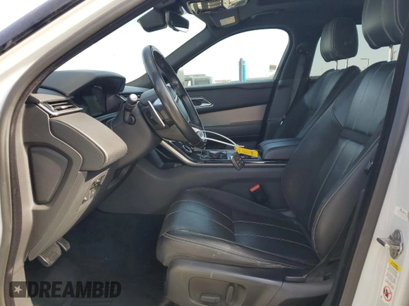 2018 Land Rover Range Rover Velar R-Dynamic SE z VIN SALYL2RX7JA773283, wystawiony jako Copart lot #53915005 z przebiegiem 79 396 mil mil oraz Szkoda całkowita • Salvage title. Historia ofert i sprzedaży dostępna na DreamBid. Obrazek 7.