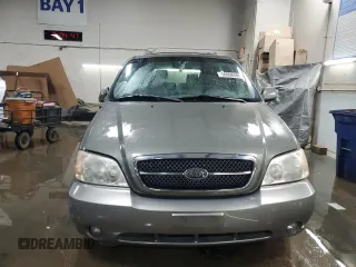 2005 Kia Sedona LX with VIN KNDUP132256690810, listed as a Copart auction lot 50096505 with 88,003 mi miles and Salvage Title. Bid and sale history available at carsss.com. Image 5.